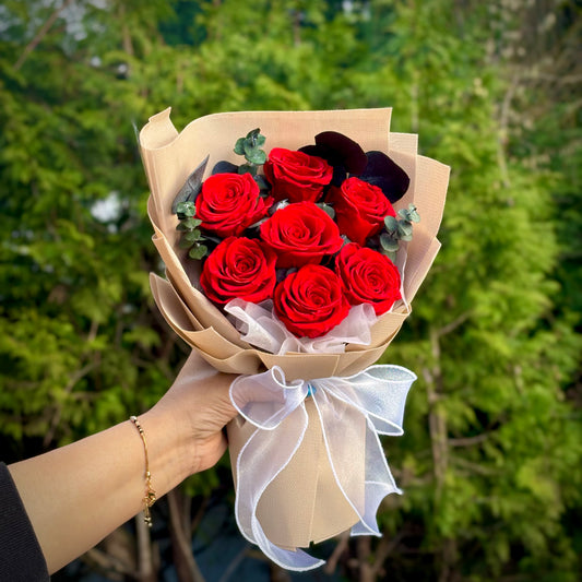 The Golden Hour Roses Bouquet